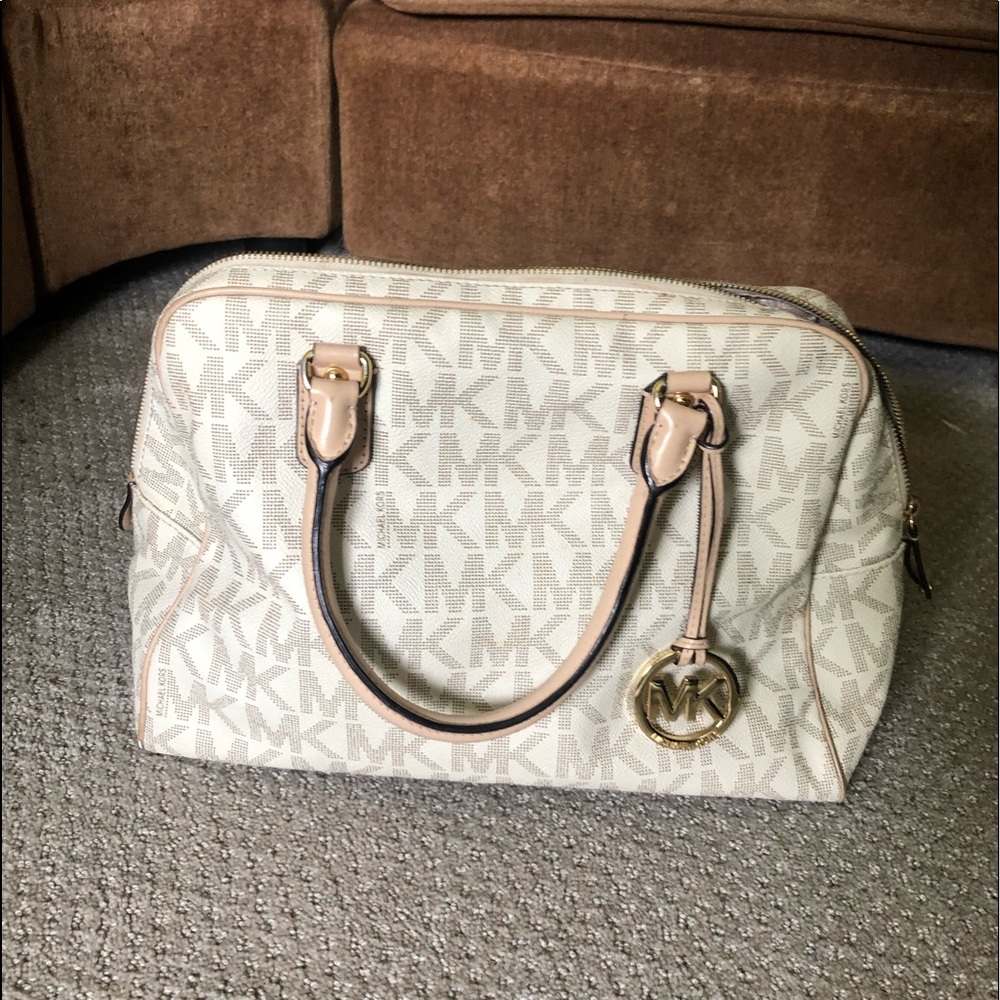 MK purse
